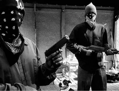 Ποια Γούτα και ποια Αφρίν; - Αίμα κυλάει στην Αθήνα - Καθημερινά δολοφονίες, απόπειρες και πυροβολισμοί